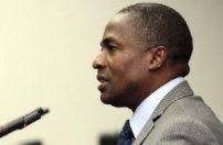  Primeiro-ministro de São Tomé e Príncipe em Luanda 