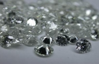 Dados Diamantes de Angola renderam 117 milhões de dólares em junho 